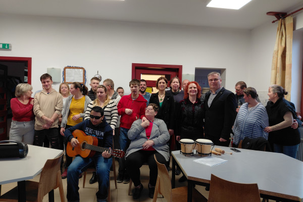 RC Sátoraljaújhely. Jó szívvel jó helyre. Karácsonyi adományozó programunk.